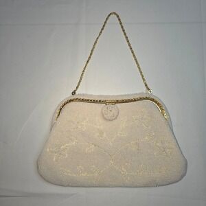 Vtg Magid White Seashell Beaded Evening Clutch Purse Gold Chain Coastal Glam